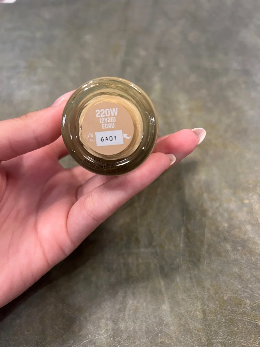 Makeup Forever HD Skin-Balancing & perfecting Foundation - Ecru